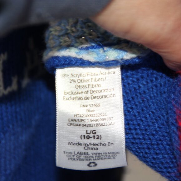 Ugly Christmas Youth Sweater Holiday Time Penguin Winter Theme Video Games 10/12 - Picture 8 of 9